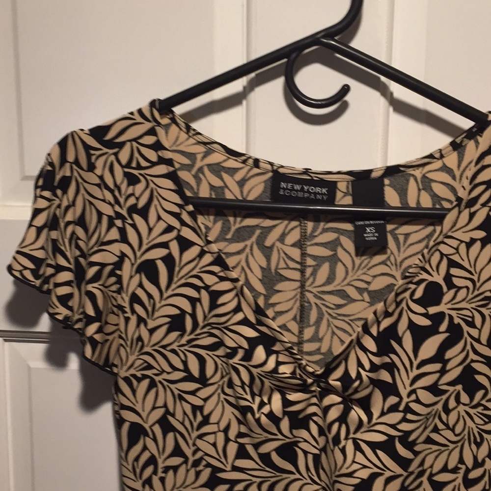 New York and Co Dress🕶 - Picture 2 of 4